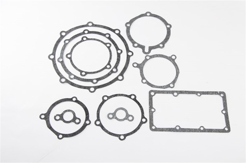 Набор прокладок на раздаточную коробку УРАЛ (4320/375-1802001-9НПАР.  9 наим.) паронит 0,6мм. (4320-1802001) (Состав анологичен 4320/375-1802001-9НПК) (Москва) ( ОЕ 04-15-211 ) 04-15-211
