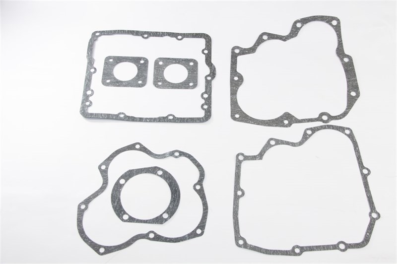 Набор прокладок КПП ДТ-75, 6 наим. паронит 0.6 мм (Состав 77.37.114, 77.37.145А, 77.41.333Б, 77.52.225-1, 77.52.230, 77.55.190) (Москва) ( ОЕ 12-132-200 ) 12-132-200