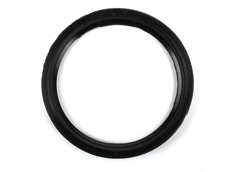 Сальник 137х160-1.2 а/м УРАЛ 375 ступицы (NBR) Балаково 375-3104033