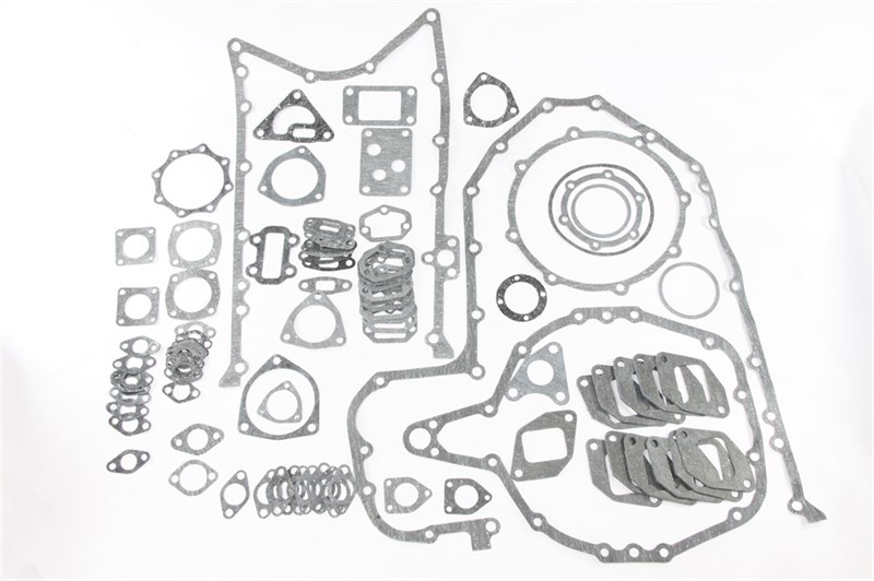 Набор прокладок двигателя ЯМЗ-240 малый, паронит 0,6 мм.-1,5мм., 30 наим. (240-1000001) Москва ( ОЕ 08-35-200 )  08-35-200