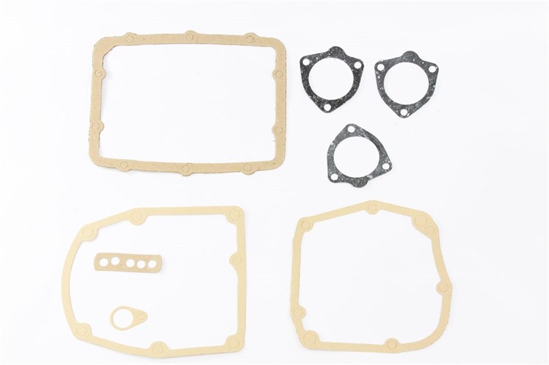 Набор прокладок КПП ВАЗ 2101-2107 (4 ст.) паронит, картон (6 наим.)  Москва ( ОЕ 2101-170РКМ4 ) 2101-170РКМ4