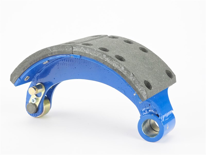 Колодка барабанного тормоза а/м КАМАЗ Компас 9 мост JAC N 90 (OE: 3501040LE710/ передняя/ нижняя/ сварная) (1шт.) АККОР 163501050LE710