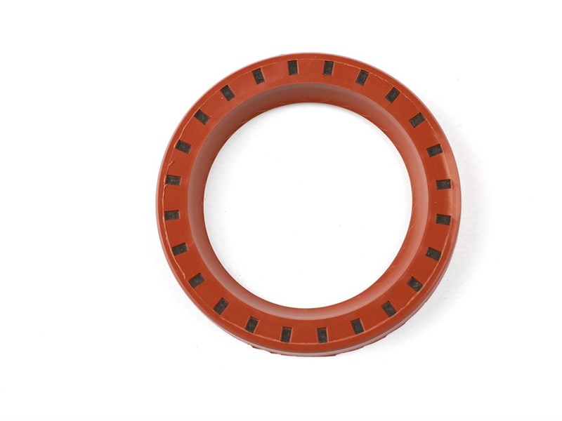 Сальник 52х72х10 ГАЗ-3110, Волга, Газель ступицы переднего колеса (красный с пружиной/NBR) Резинотехника г. Балаково ( ОЕ 3110-2401061-01 ДС к.(NBR) )										  3110-2401061-01 ДС к.(NBR)