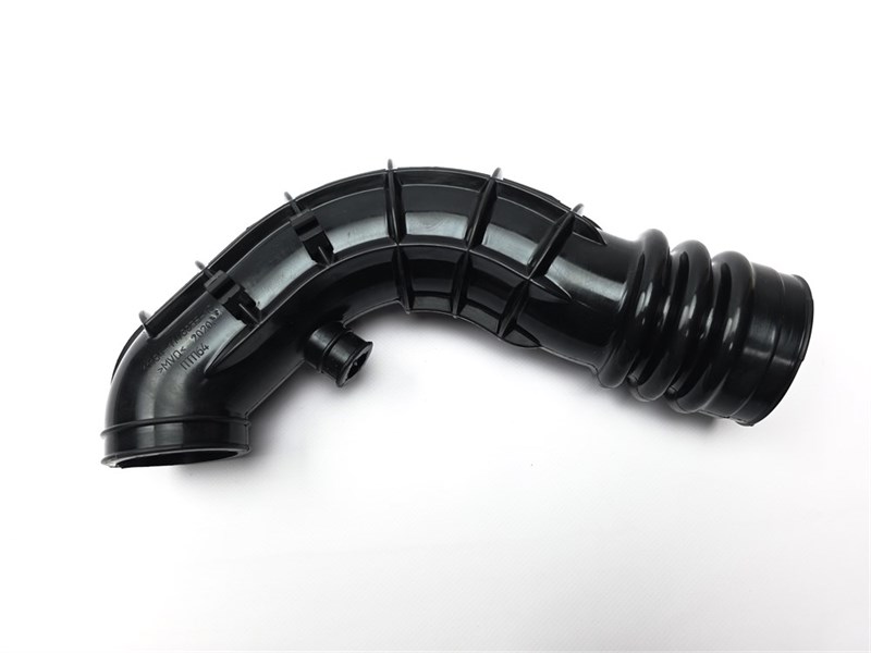 Патрубок воздушного фильтра а/м Гранта, Калина ВАЗ-1118/2190 1,6л, 8кл,16кл. (резина NBR, ГОСТ/ Код: РТ11-1703) ПТРТИ г. Балаково 11184-1148035-10 (NBR)