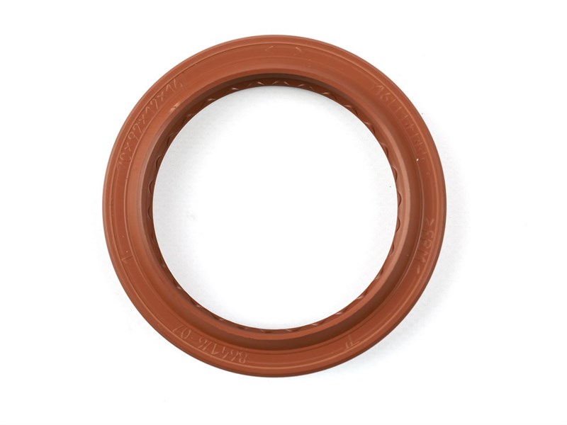 Сальник 70х92х12/16 а/м КАМАЗ привода передачи заднего промежуточного моста (рев.) (красный с пруж./FPM) Резинотехника г. Балаково ( ОЕ РТ864176-07 (FPM) )  РТ864176-07 (FPM)