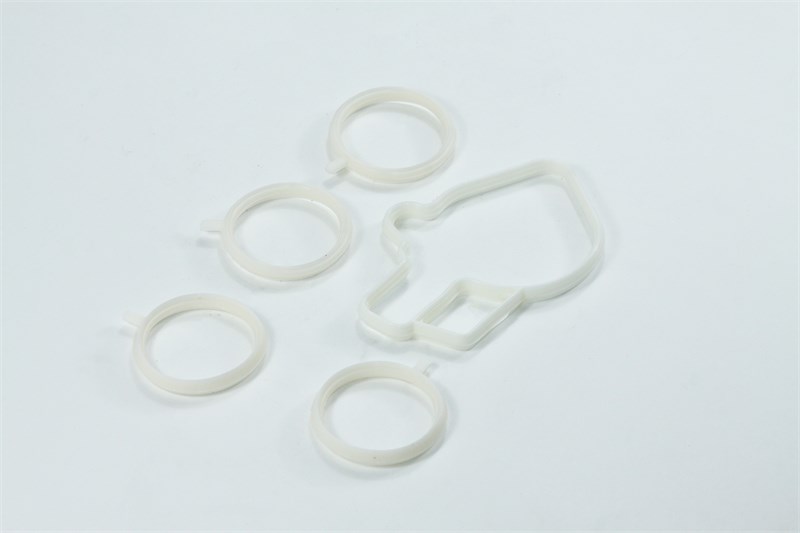 Прокладка коллектора ВАЗ 2110-2170, Приора, Калина дв. 1,6 (впускного) комплект, белый силикон (ПТП64) 2112-1008636/38