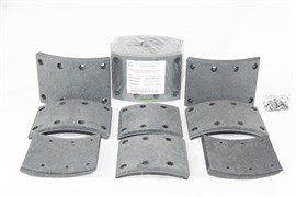 Рем. комплект тормозных накладок а/м КАМАЗ-53229, 53215 4 длинные+ 4 короткие (Сверл./расточенные/с заклёпками/ширина 140мм./ к-т 8 шт. толст.+тон./ повышенная термостойкость и экспл. характ./ 53229-3501105) Тамбов АТИ 65115-3501105