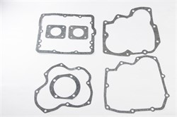 Набор прокладок КПП ДТ-75, 6 наим. паронит 0.6 мм (Состав 77.37.114, 77.37.145А, 77.41.333Б, 77.52.225-1, 77.52.230, 77.55.190) (Москва) ( ОЕ 12-132-200 ) 12-132-200