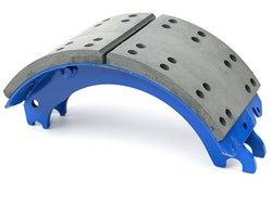 Колодка барабанного тормоза а/м RABA, НЕФАЗ 5299, УРАЛ 6370, ЛИАЗ (мост RABA) АККОР 865.01-3341-010