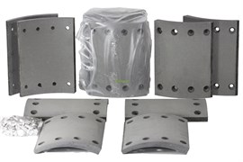 Рем. комплект тормозных накладок на ось: ЧМЗАП 314  (к-т 8 шт./ ширина 200 мм./сверл./расточ./с заклепками)  314-3502105-СР