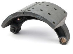 Колодка барабанного тормоза китайский мост HanDe HDZ300 16 тонн, а/м  SHAANXI X3000, КАМАЗ 6580 (1шт./ ширина 220 мм./ с роликом / 8+8 отверстий/ литая/ HD90129340030, HD90149340093, HD90149340094) Набережные челны HD90149340095