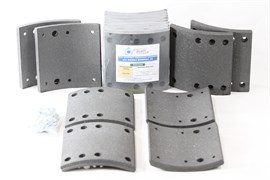 Рем. комплект тормозных накладок а/м Камаз КОМПАС 12 мост JAC N120 задний (Сверл./с заклёпками/ к-т 8 шт./ширина 157мм.) RUATI RU3502.36G-105