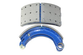 Колодка барабанного тормоза а/м Газон НЕКСТ сварная мост КААЗ (накладка 12+12отв., 23.3002110 / ширина 160мм. / ОЕМ: 23.3502091-110Н) (1шт.) АККОР 23-3501092