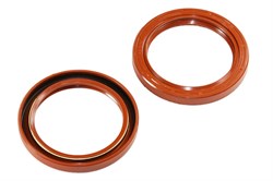 Сальник 70х92х10 а/м МАЗ, УРАЛ дв. ЯМЗ вторичного вала коробки передач (красный с пружиной/NBR)Резинотехника г. Балаково ( ОЕ Р.210-1701210 к. ) Р.210-1701210 к.